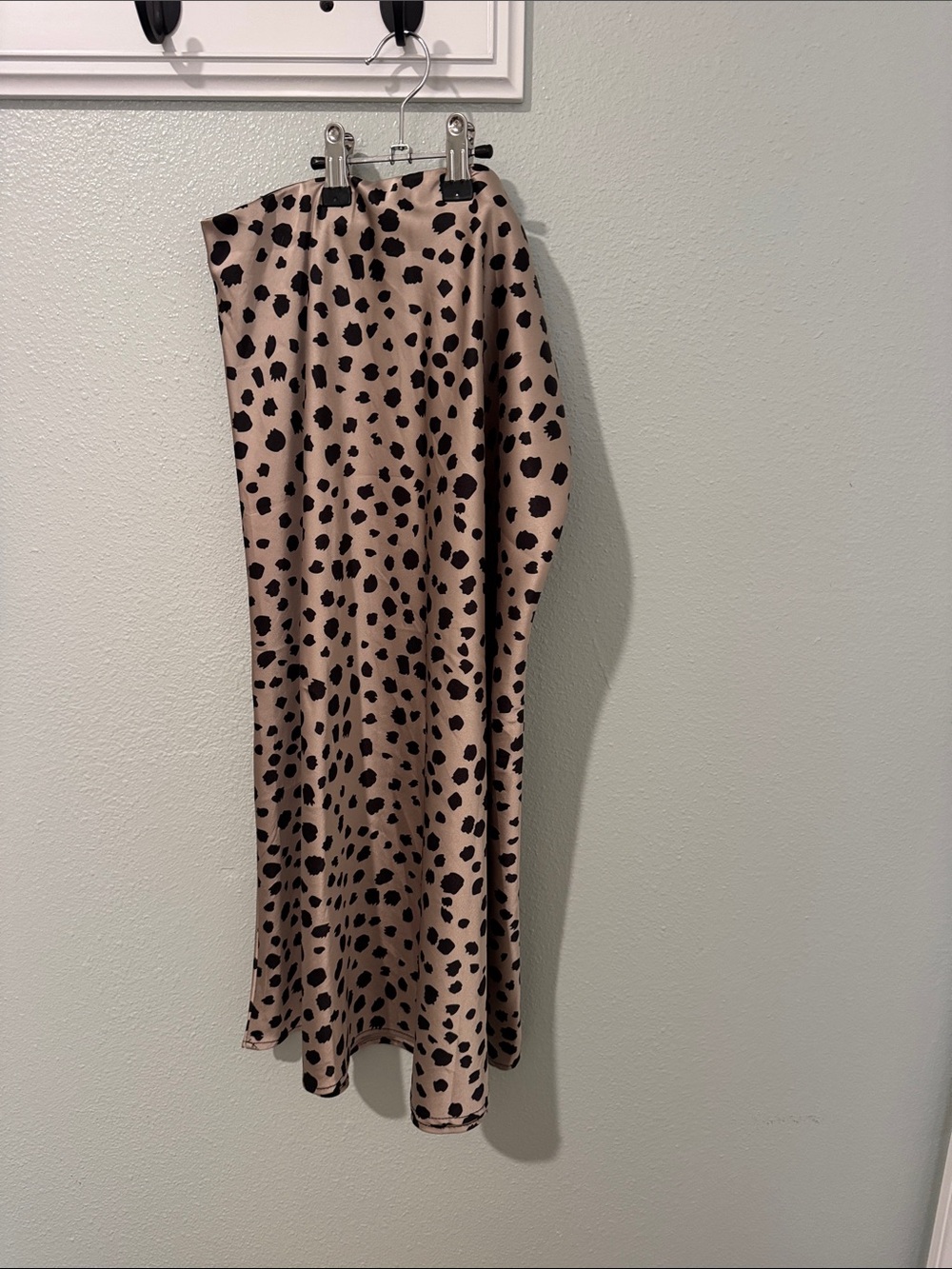 Leopard print Satin Midi Skirt
